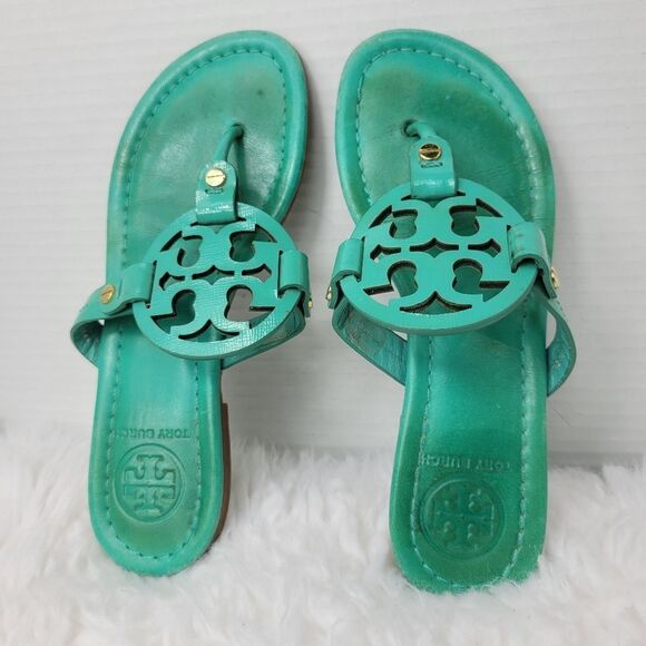 Tory Burch Miller Womens Sandals Size 5 Blue Turquoise Medallion Logo Flip Flops - Picture 8 of 11
